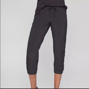 Athleta La Viva black joggers